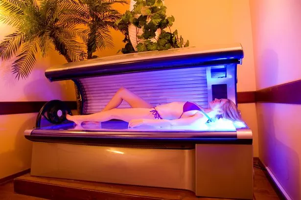 alicia tinker add tanning bed hidden cam photo