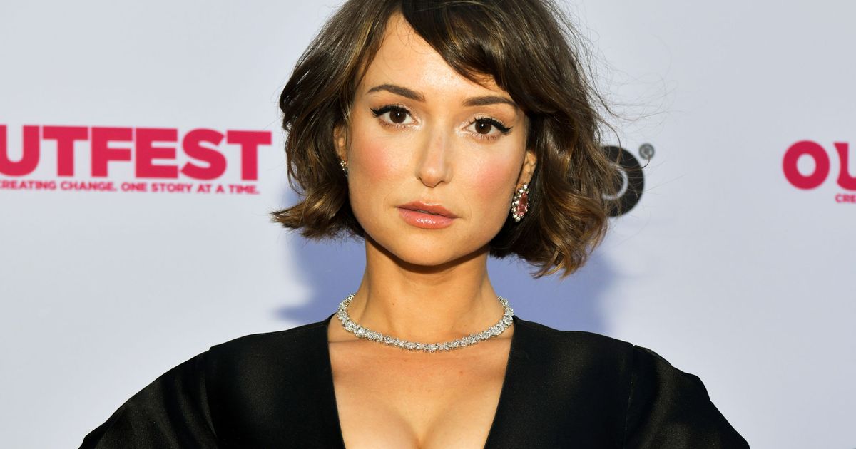 Best of Milana vayntrub hot pics