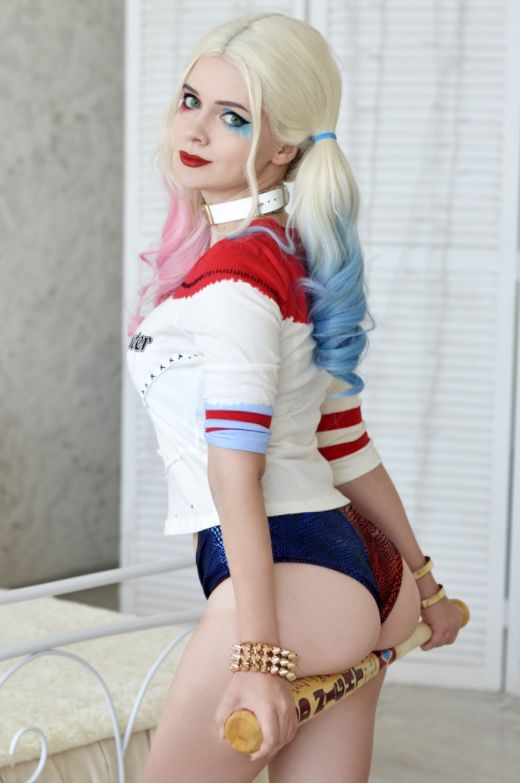 dede prince recommends Harley Quinn Cosplay Ass