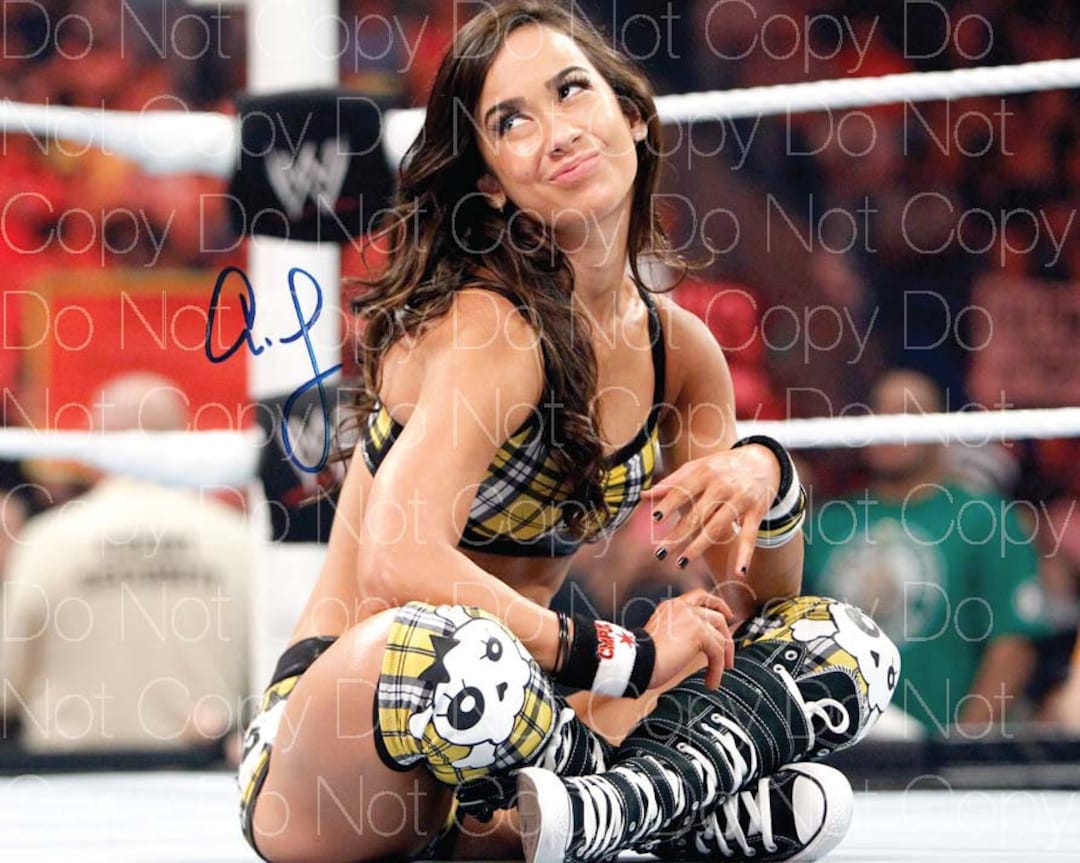 bennie hammond recommends aj lee porn pic