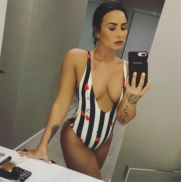 ben rothman share demi lovato tits photos